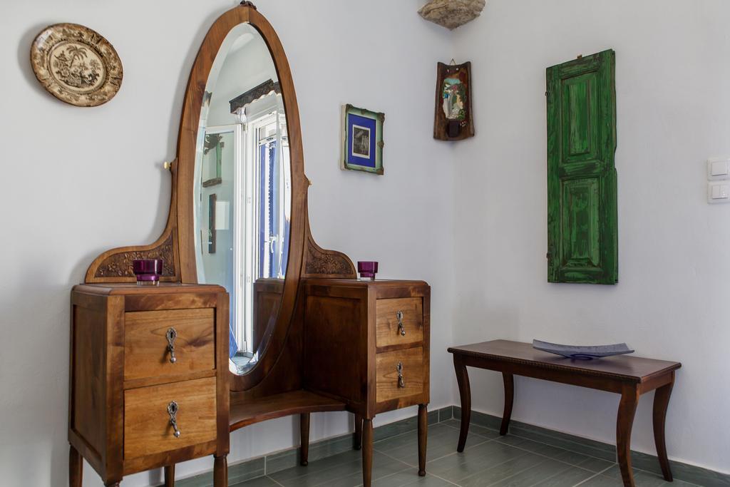 Castria Studios Kionia Bagian luar foto