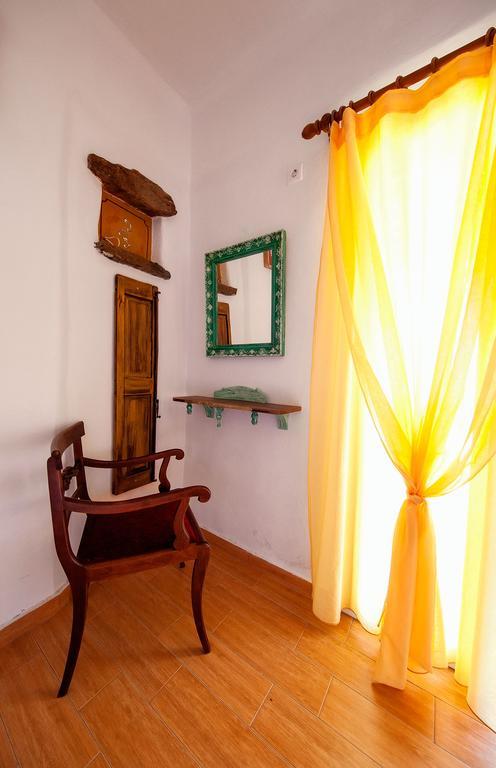 Castria Studios Kionia Bagian luar foto